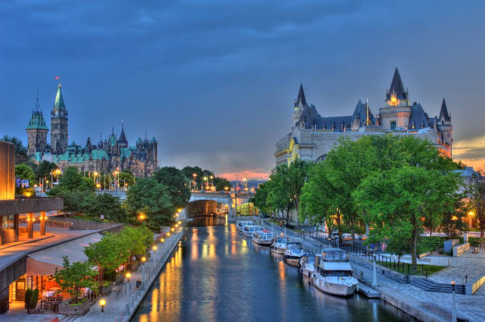 decorative picture of Canada city canal