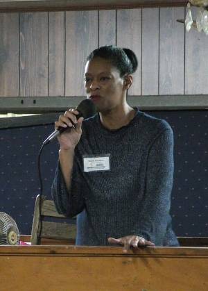 Female Auctioneer